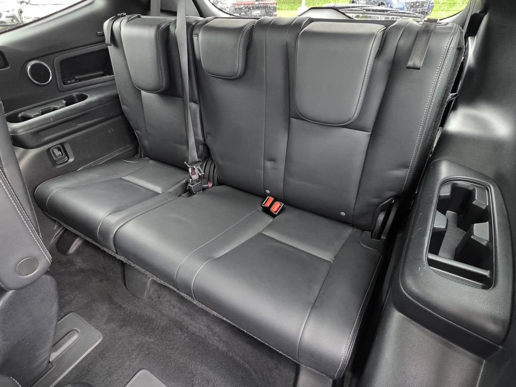 Used 2022 Subaru Ascent Limited w/ Technology Package AWD/4WD image 16