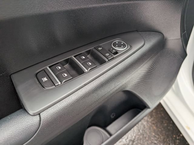 Used 2024 Kia Forte LXS w/ LXS Technology Package image 15