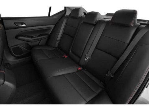 Used 2022 Nissan Altima 2.5 SR w/ Midnight Edition Package image 16