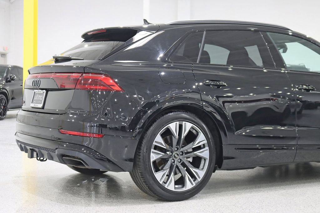 Used 2025 Audi Q8 Prestige AWD/4WD image 11