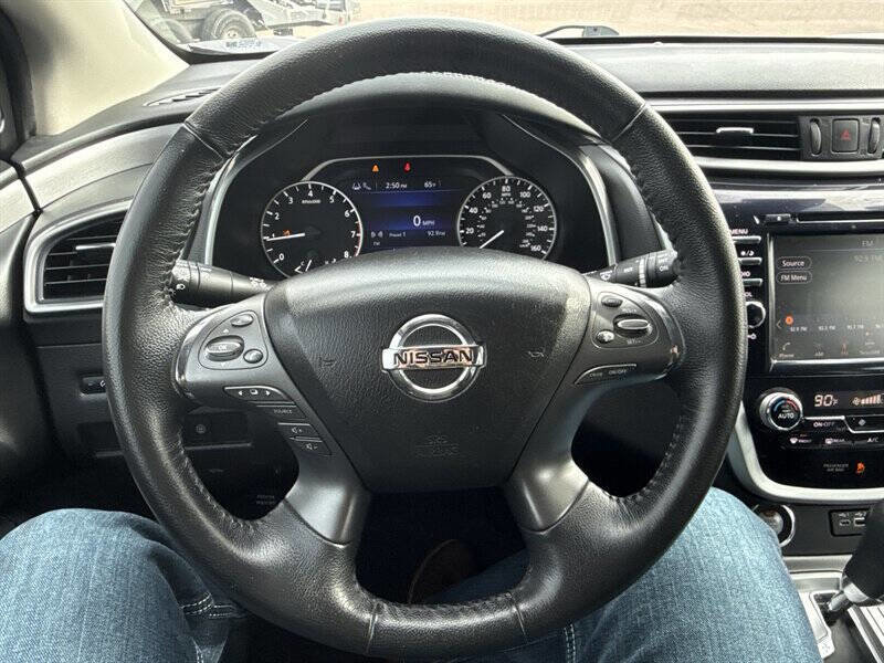 Used 2022 Nissan Murano SV w/ SV Midnight Edition Package image 27