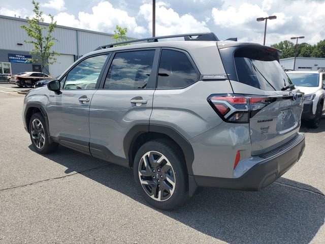 New 2025 Subaru Forester Premium image 4
