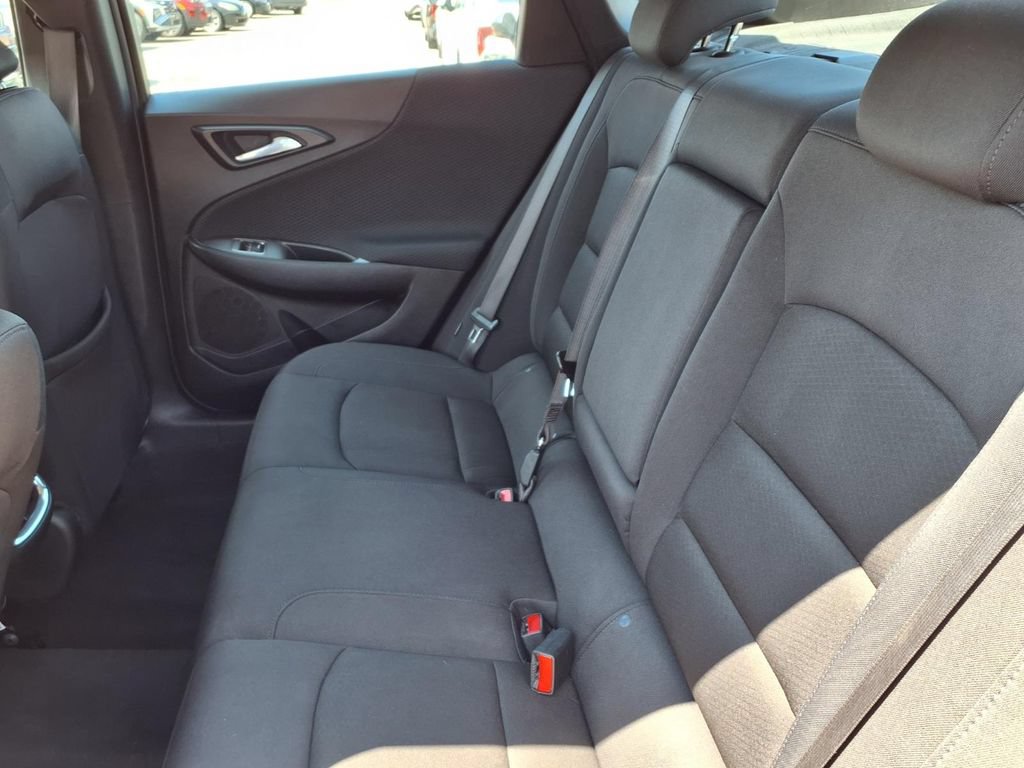 Used 2023 Chevrolet Malibu LT FWD image 9