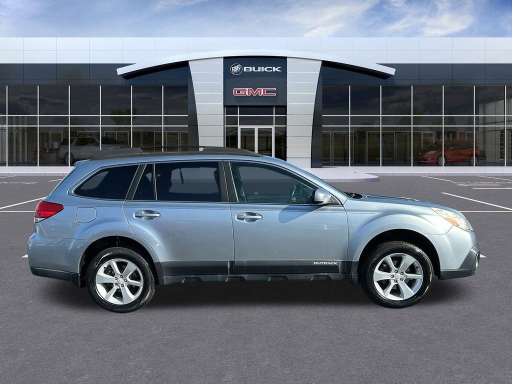 Used 2013 Subaru Outback 2.5i Premium w/ Popular Pkg 1A image 6