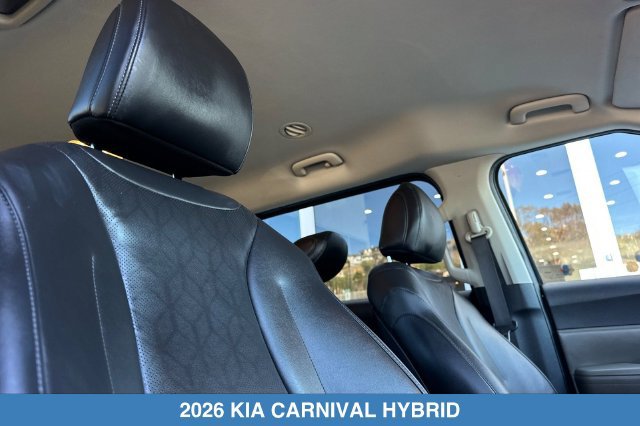Used 2026 Kia Carnival LXS FWD image 20