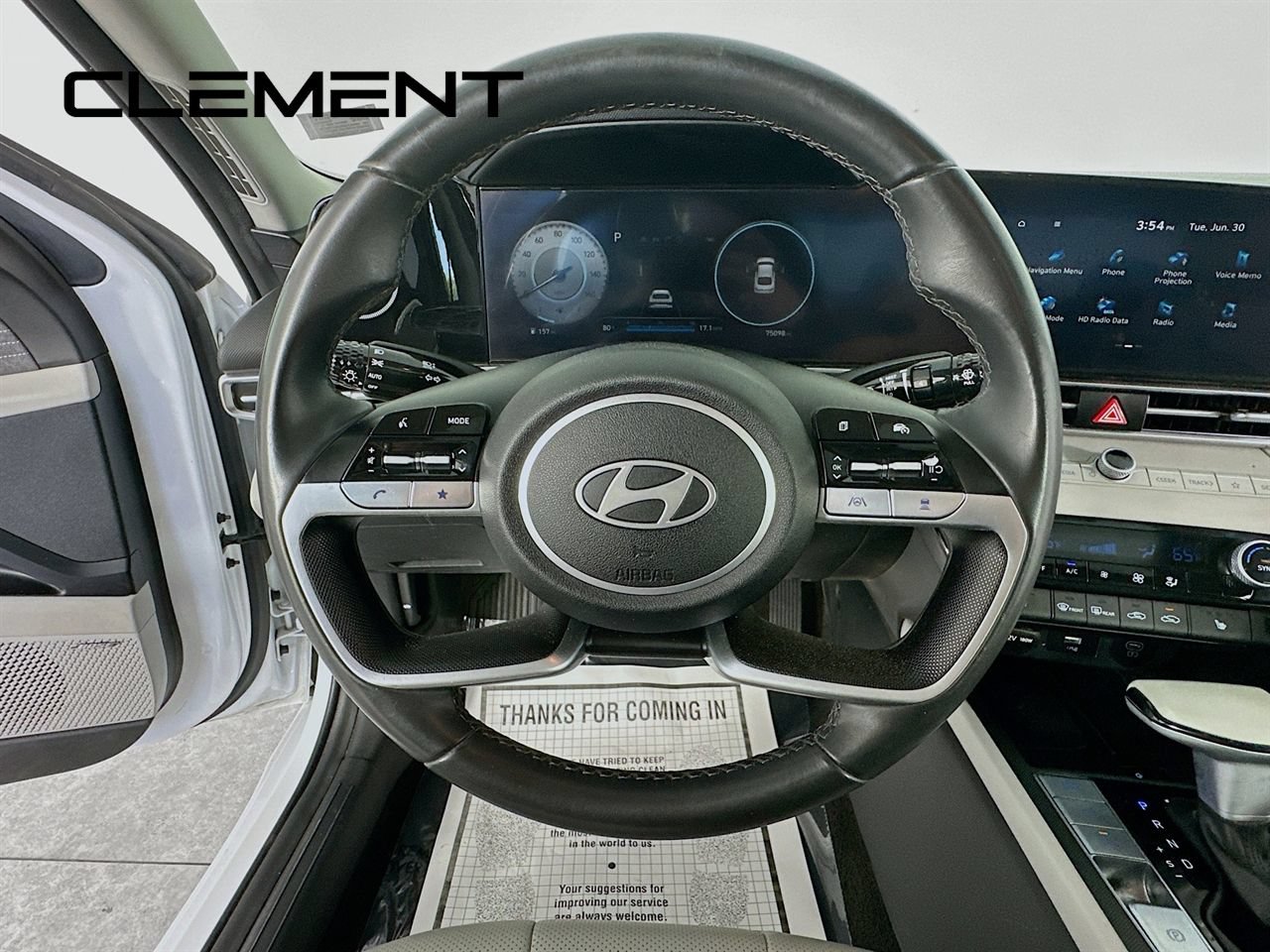Used 2024 Hyundai Elantra Limited FWD image 15