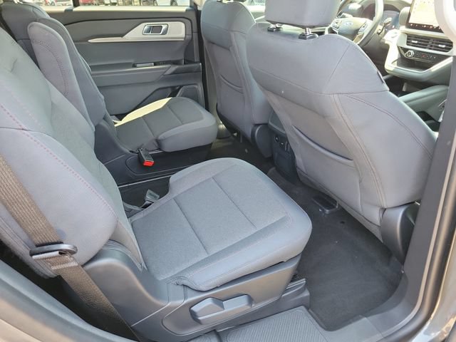 Used 2026 Ford Explorer Active RWD image 19