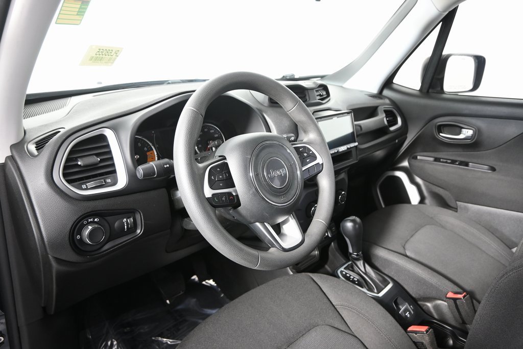 Used 2020 Jeep Renegade Sport image 22