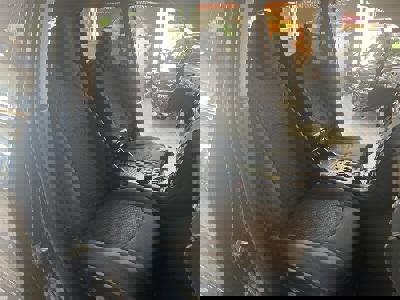 Used 2012 Chevrolet Traverse LT w/ All-Star Edition image 25