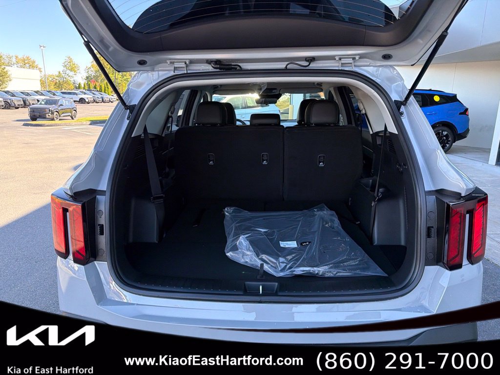 New 2026 Kia Sorento S AWD/4WD image 16