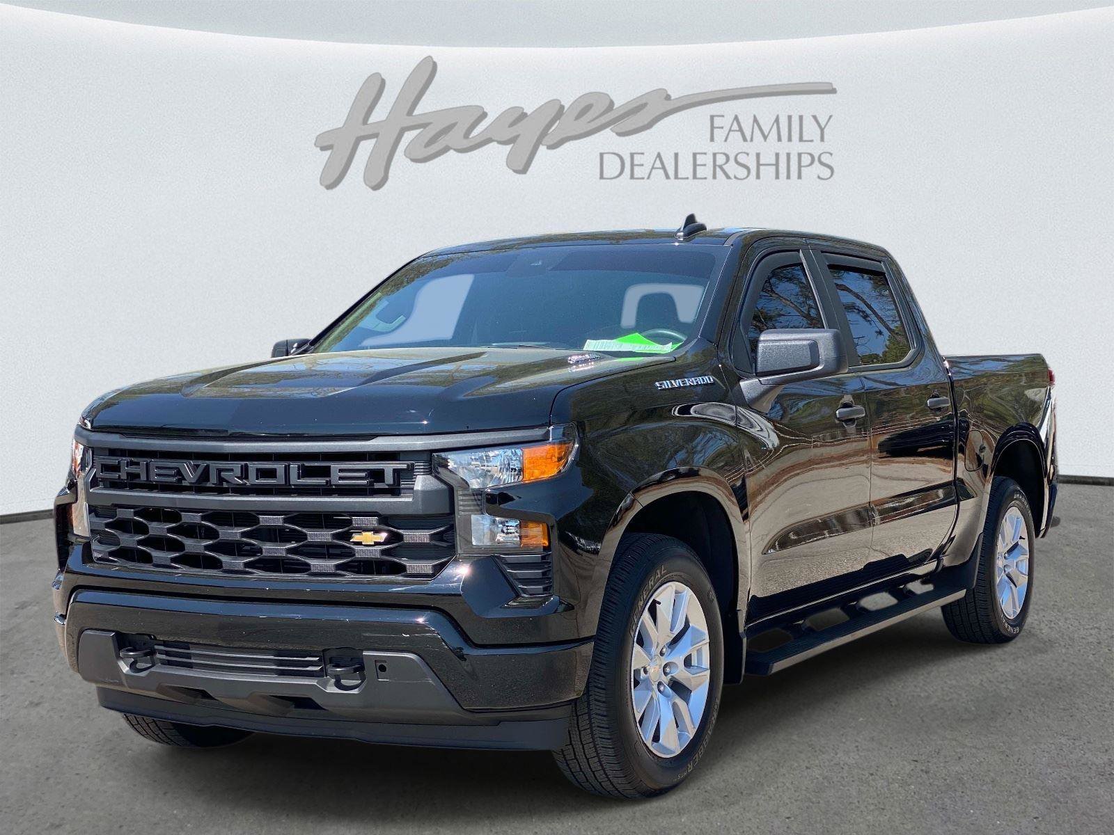 Used 2024 Chevrolet Silverado 1500 Custom image 10