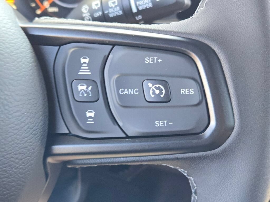 New 2026 Jeep Wrangler Unlimited Rubicon AWD/4WD image 38
