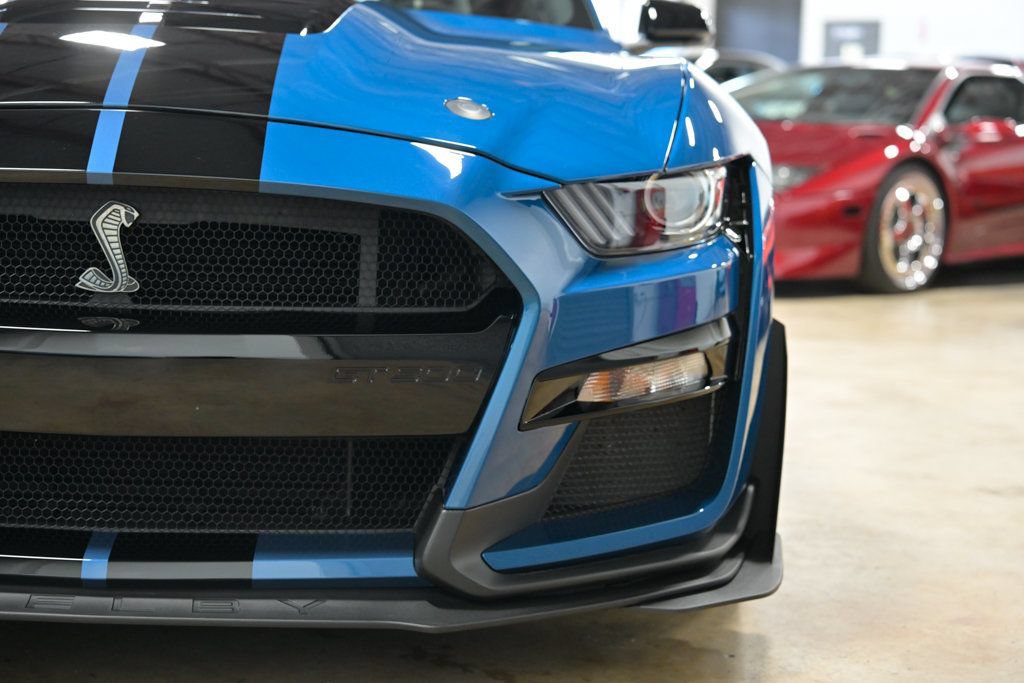 Used 2020 Ford Mustang Shelby GT500 w/ Carbon Fibre Track Pack RWD image 23