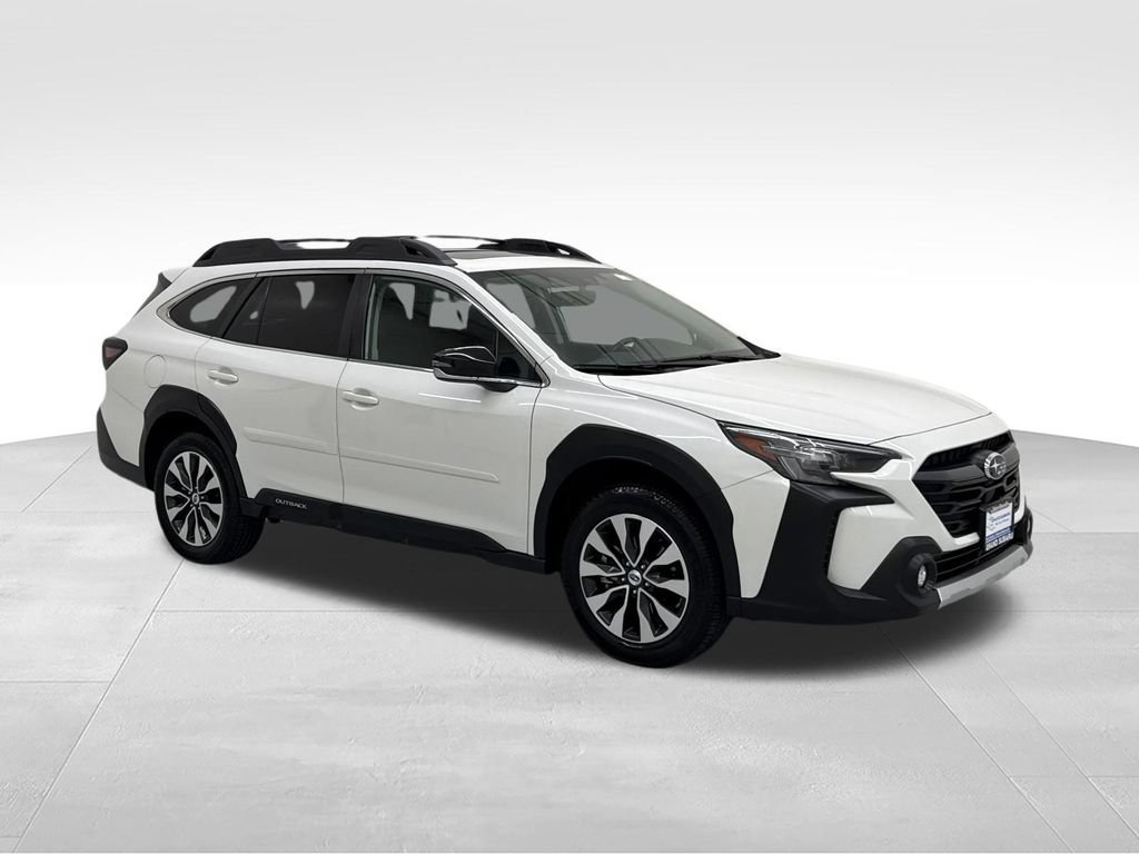 Used 2025 Subaru Outback Limited AWD/4WD image 9