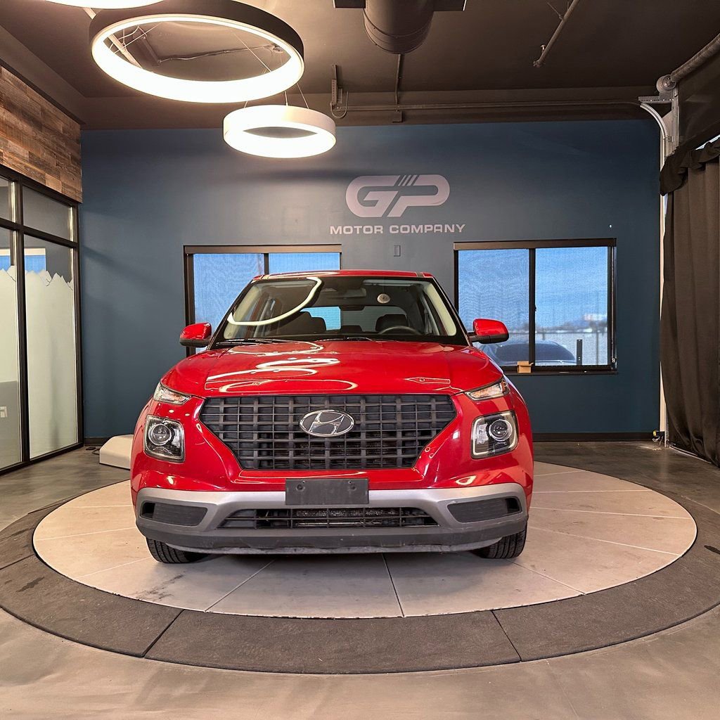 Used 2023 Hyundai Venue SE image 8