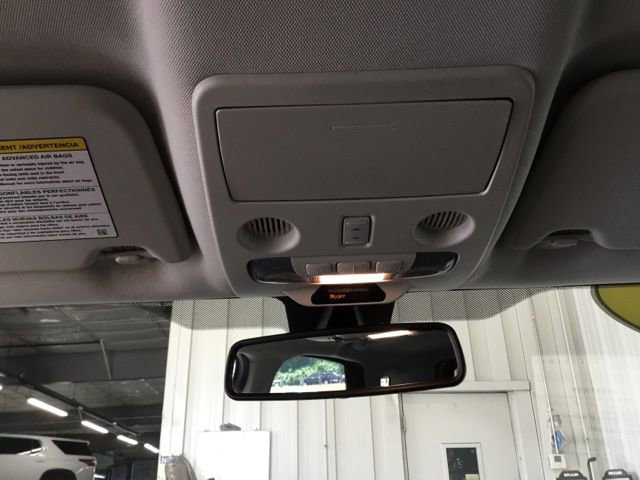 Used 2021 Ford EcoSport SES image 32