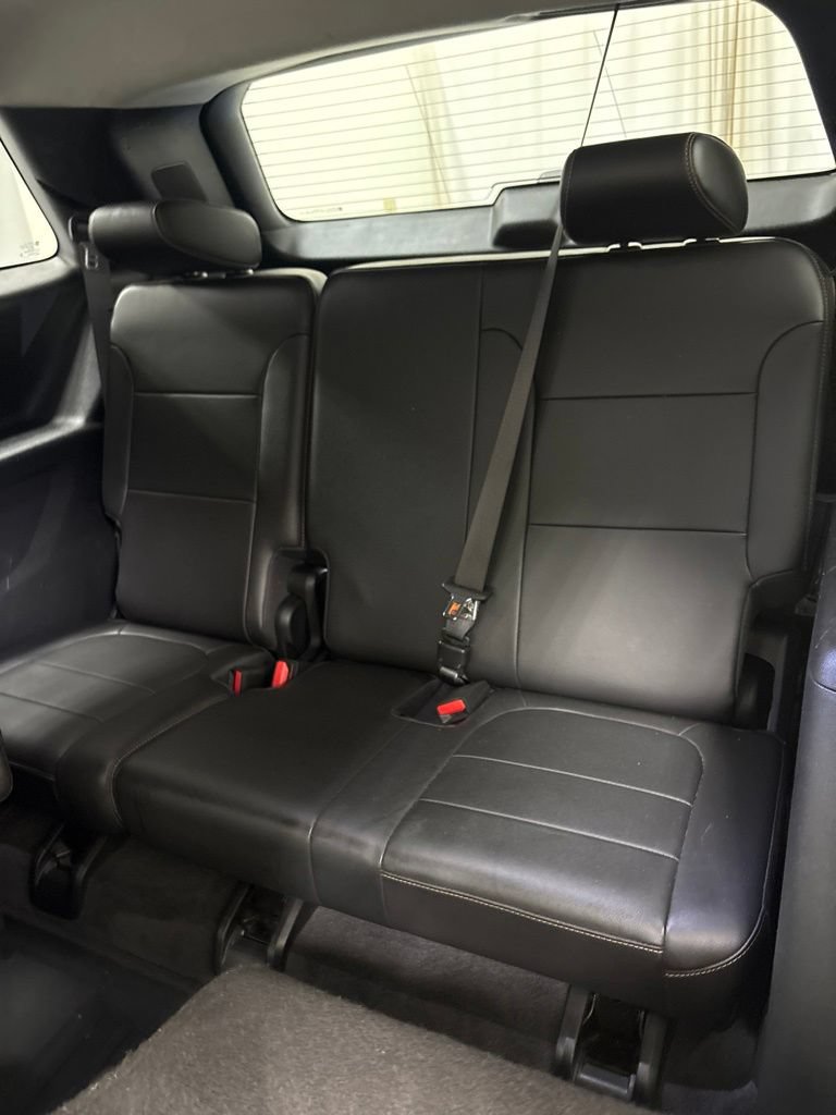 Used 2020 Chevrolet Traverse RS FWD image 22