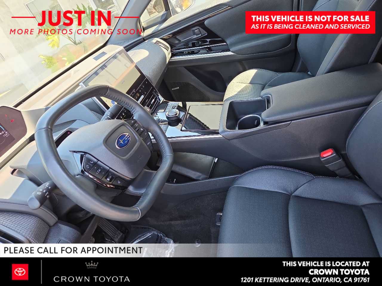 Used 2025 Subaru Solterra w/ Limited Package AWD/4WD image 4