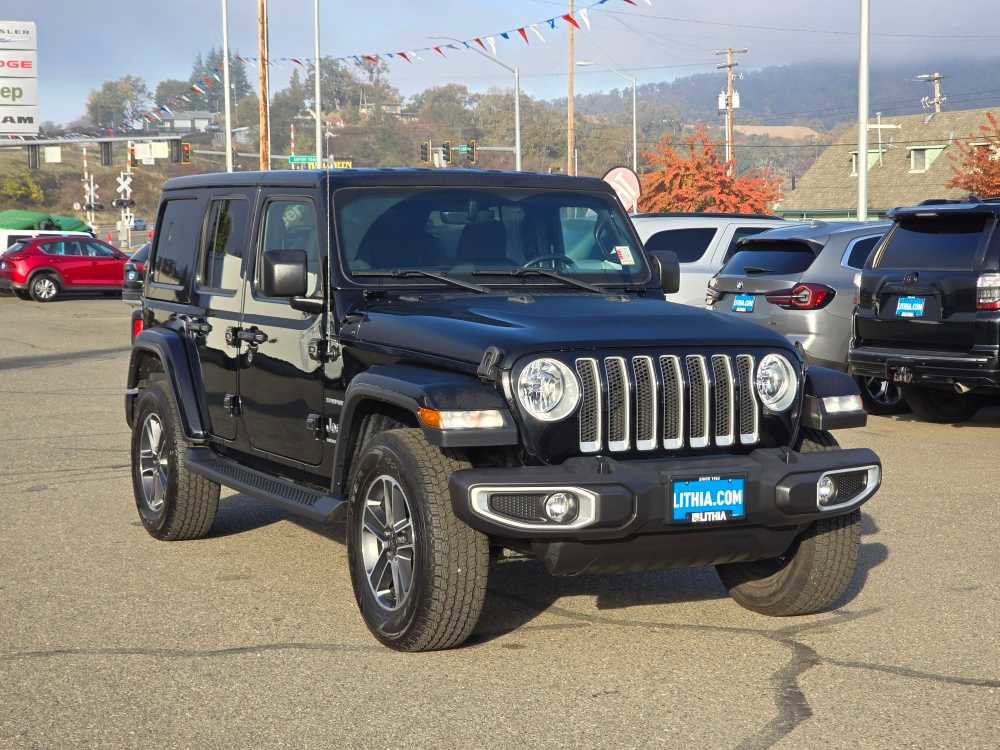 Used 2023 Jeep Wrangler Sahara w/ Cold Weather Group image 7