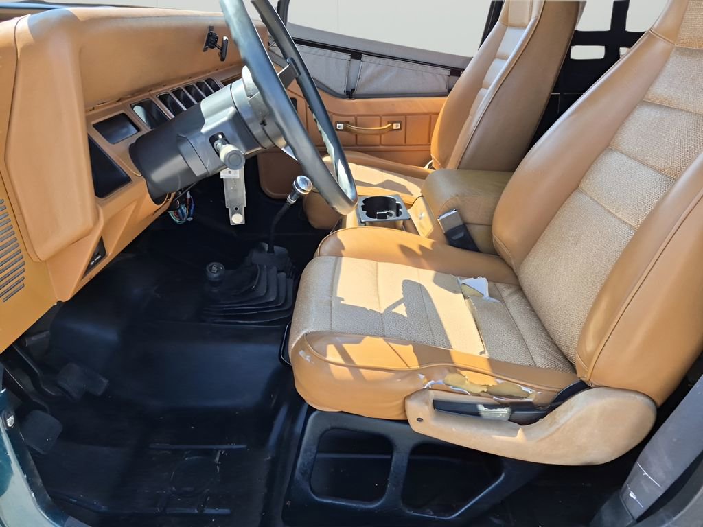 Used 1995 Jeep Wrangler S AWD/4WD image 21