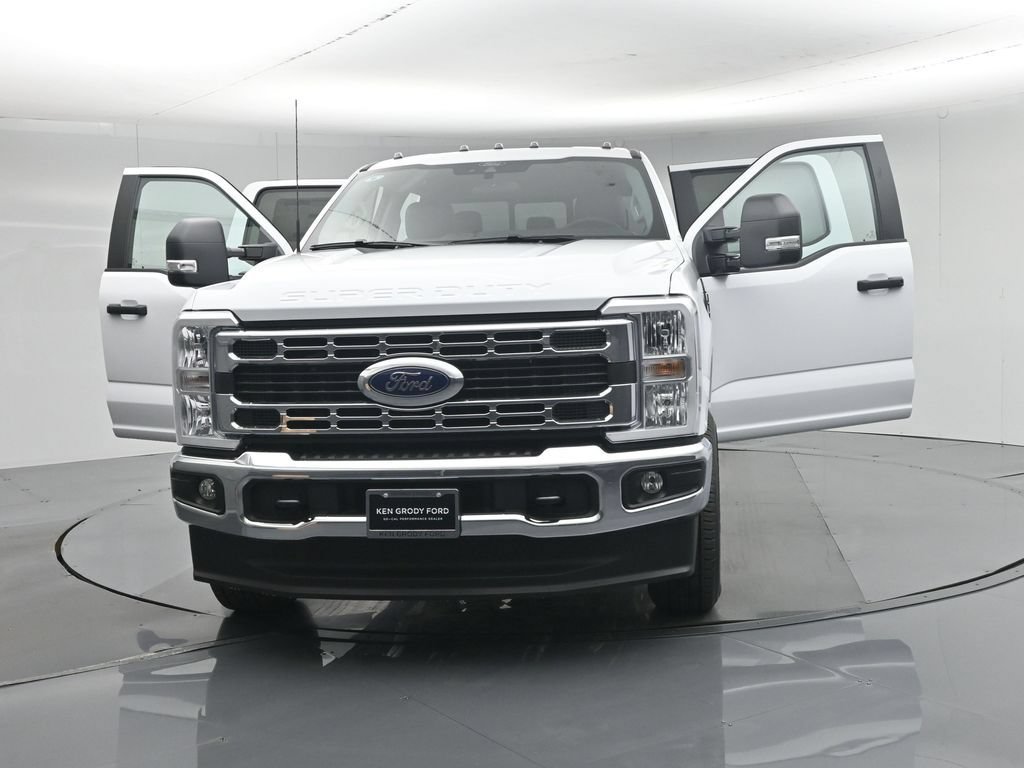 New 2026 Ford F350 XL w/ XL Chrome Package AWD/4WD image 27