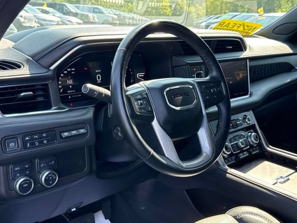 Used 2024 GMC Yukon Denali AWD/4WD image 33