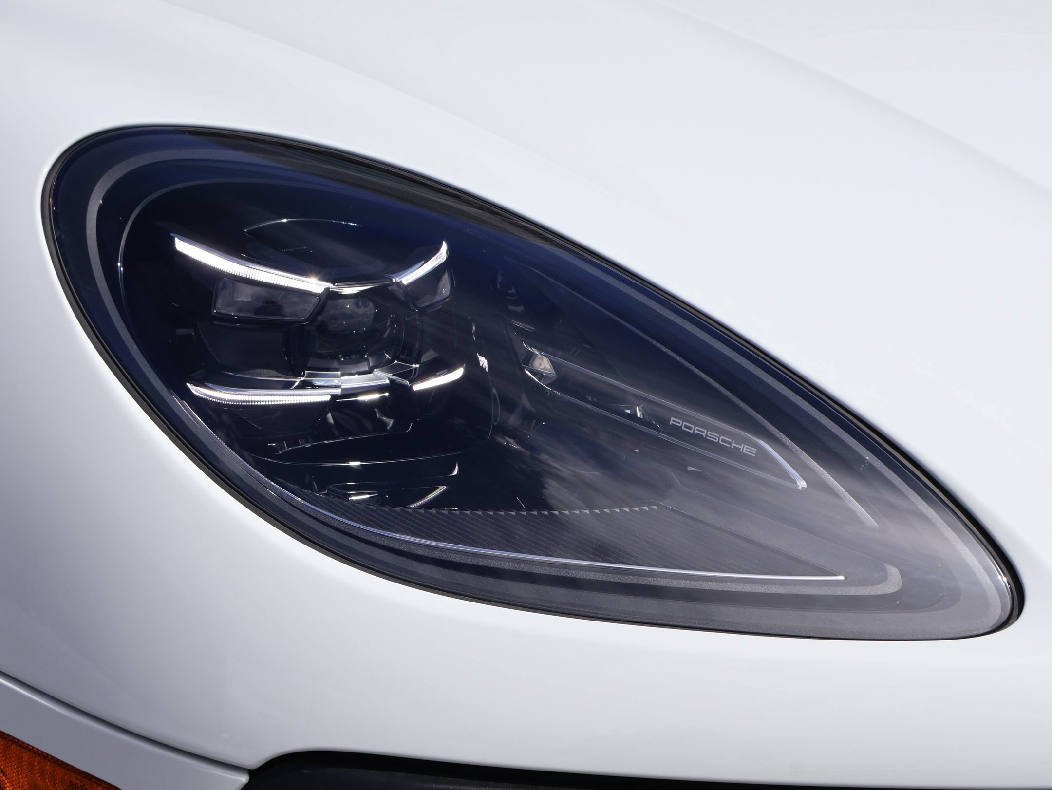 New 2026 Porsche Macan S AWD/4WD image 13