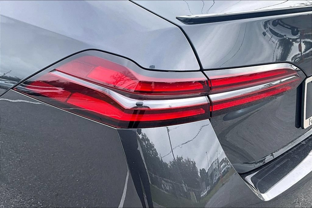 New 2026 BMW 530i w/ M Sport Package RWD image 14