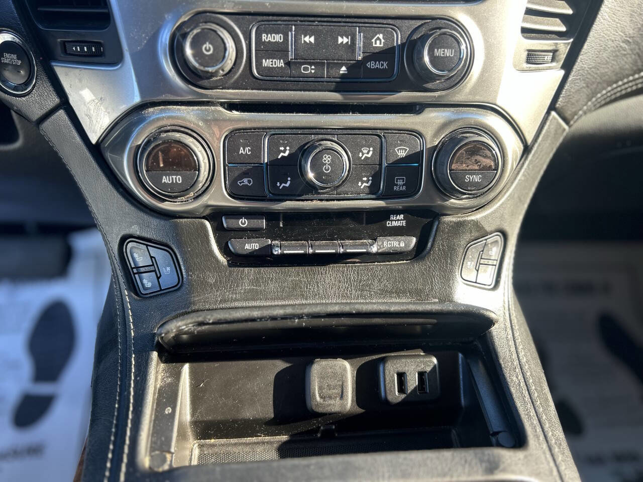 Used 2018 Chevrolet Tahoe Premier w/ RST Edition image 15