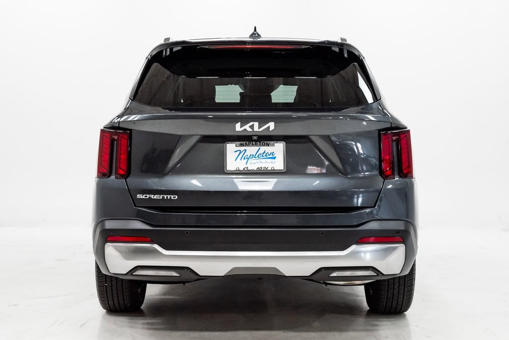 Used 2024 Kia Sorento S w/ Panoramic Sunroof Package FWD image 33
