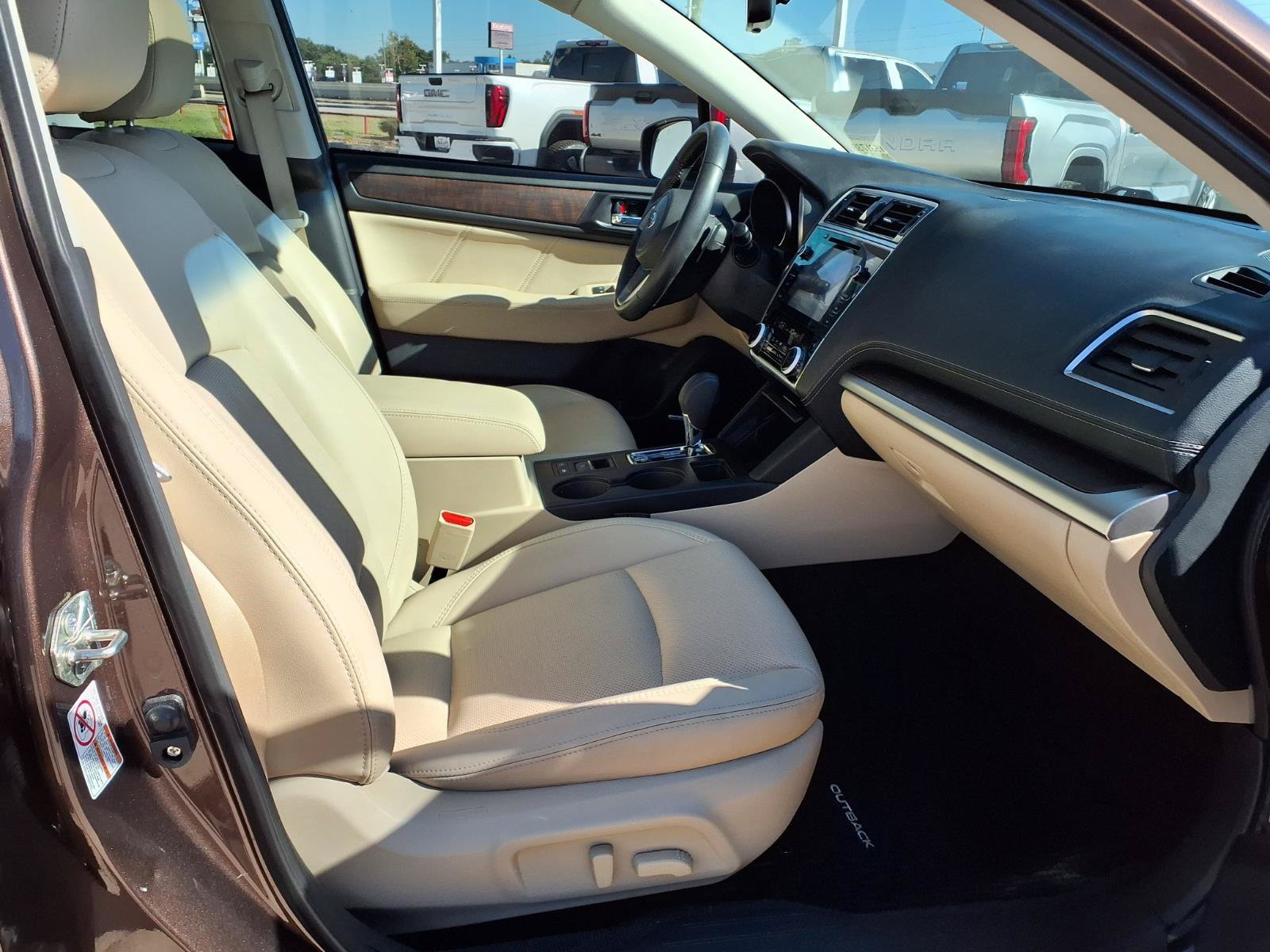 Used 2019 Subaru Outback 2.5i Limited AWD/4WD image 20
