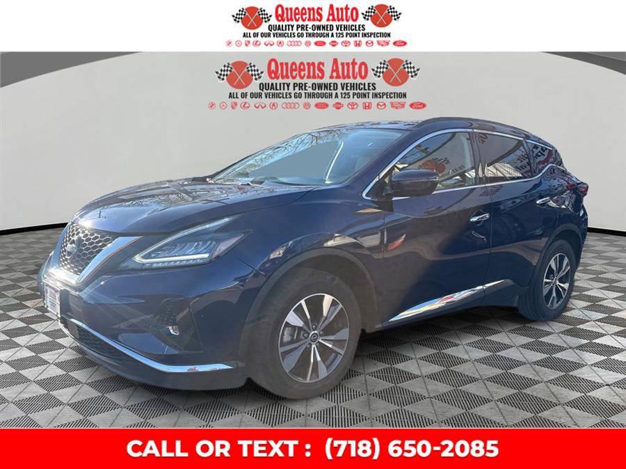 Used 2023 Nissan Murano SV image 2