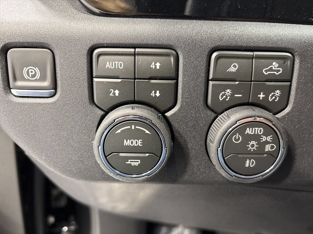 New 2026 Chevrolet Silverado 2500 LTZ w/ LTZ Plus Package AWD/4WD image 36