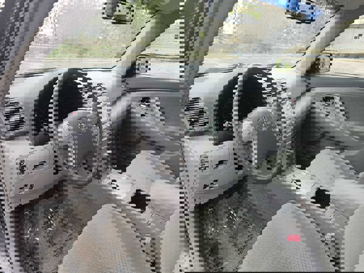 Used 2007 Toyota Camry Hybrid image 10