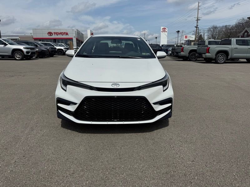 Used 2023 Toyota Corolla SE image 2