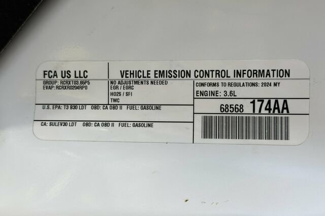 Used 2024 Dodge Durango GT image 36