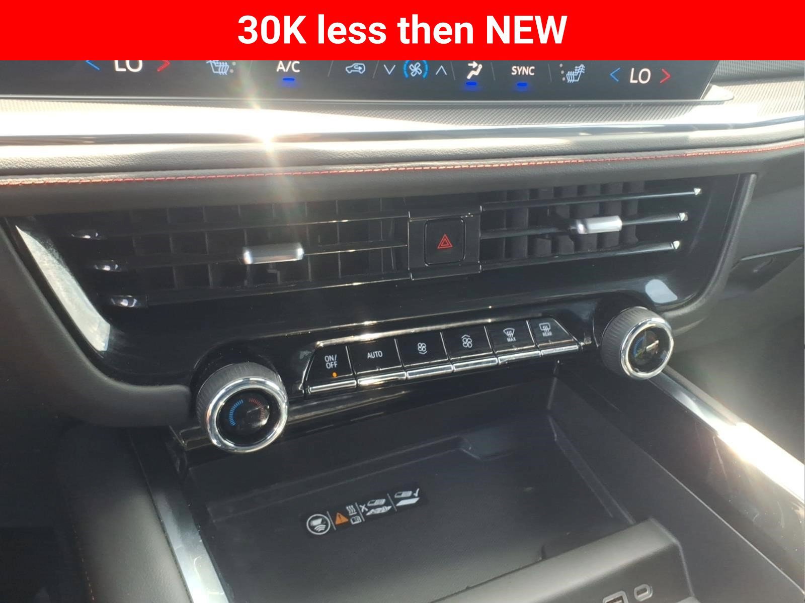 Certified 2025 Chevrolet Suburban RST w/ Comfort Package AWD/4WD image 19