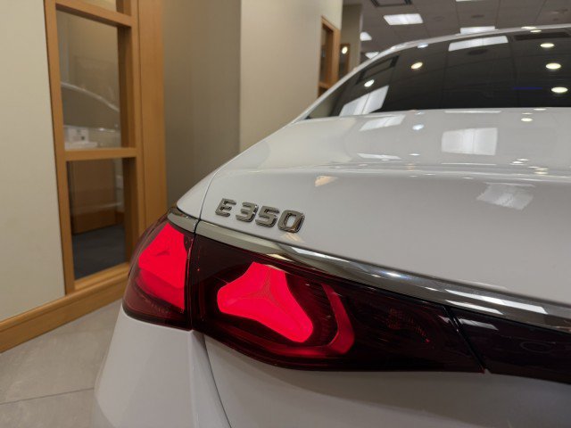 Used 2025 Mercedes-Benz E 350 Sedan w/ Winter Package image 22