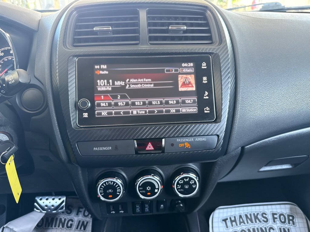 Used 2019 Mitsubishi Outlander Sport LE FWD image 15