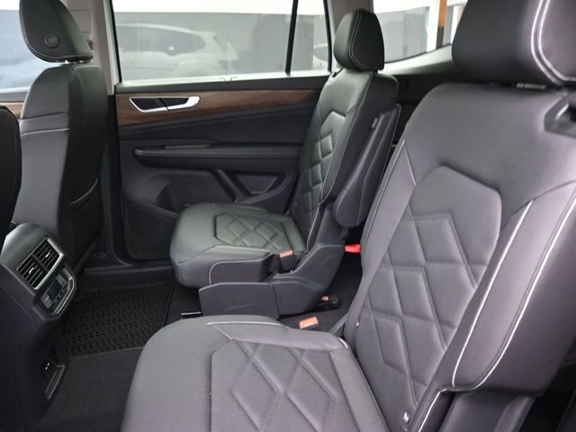 New 2026 Volkswagen Atlas SE image 10