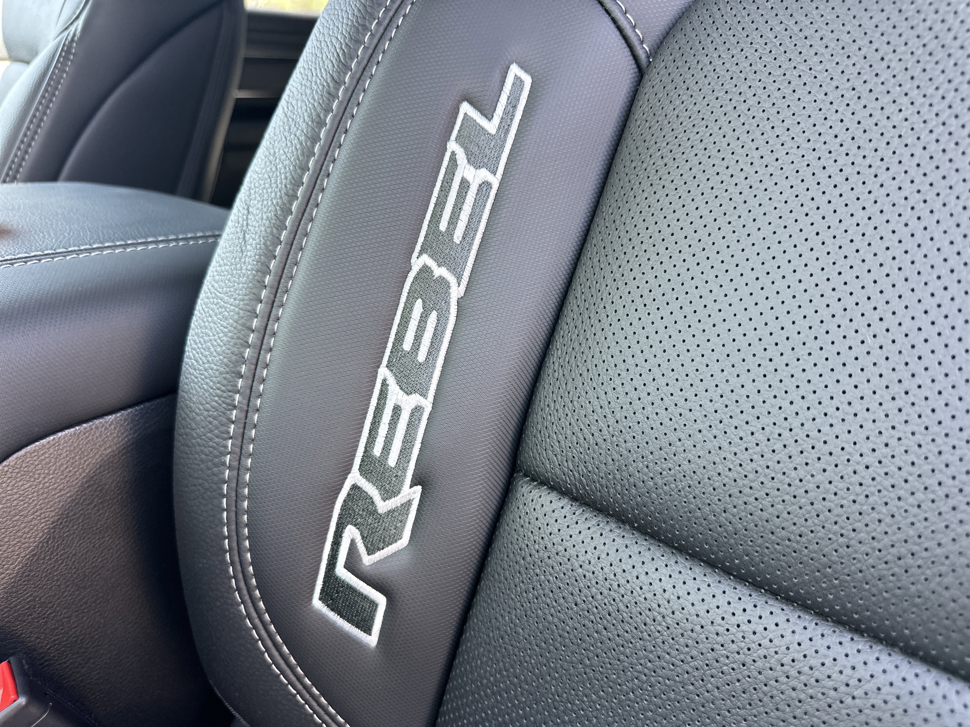 New 2026 RAM 1500 Rebel w/ Rebel Level 2 Equipment Group AWD/4WD image 17