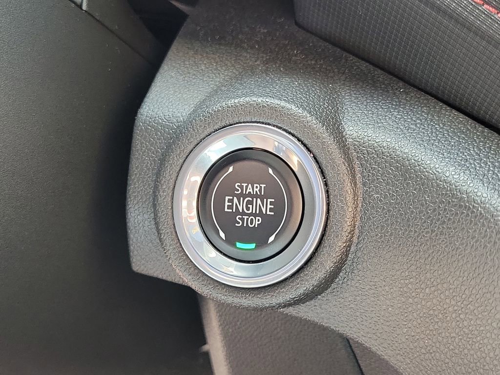 Used 2022 Chevrolet TrailBlazer RS image 29