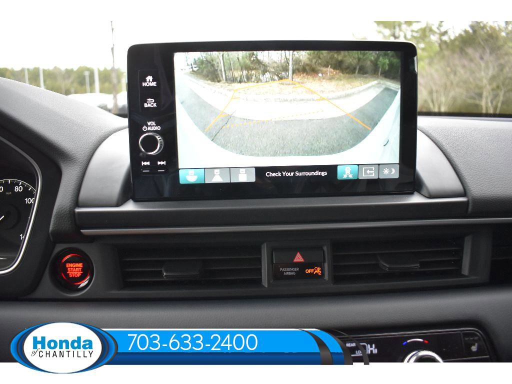 New 2025 Honda Pilot Touring image 15