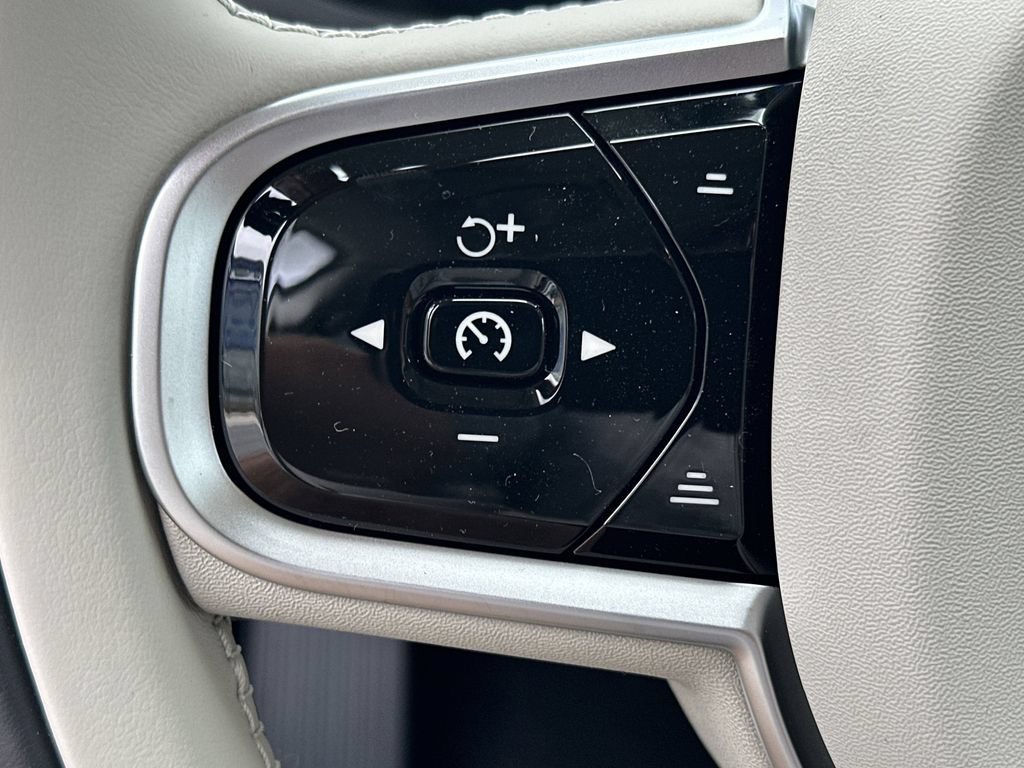 New 2026 Volvo V60 B5 Cross Country Plus w/ Protection Package Premier AWD/4WD image 19