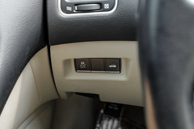 Used 2014 INFINITI Q50 Premium w/ Navigation Package RWD image 35