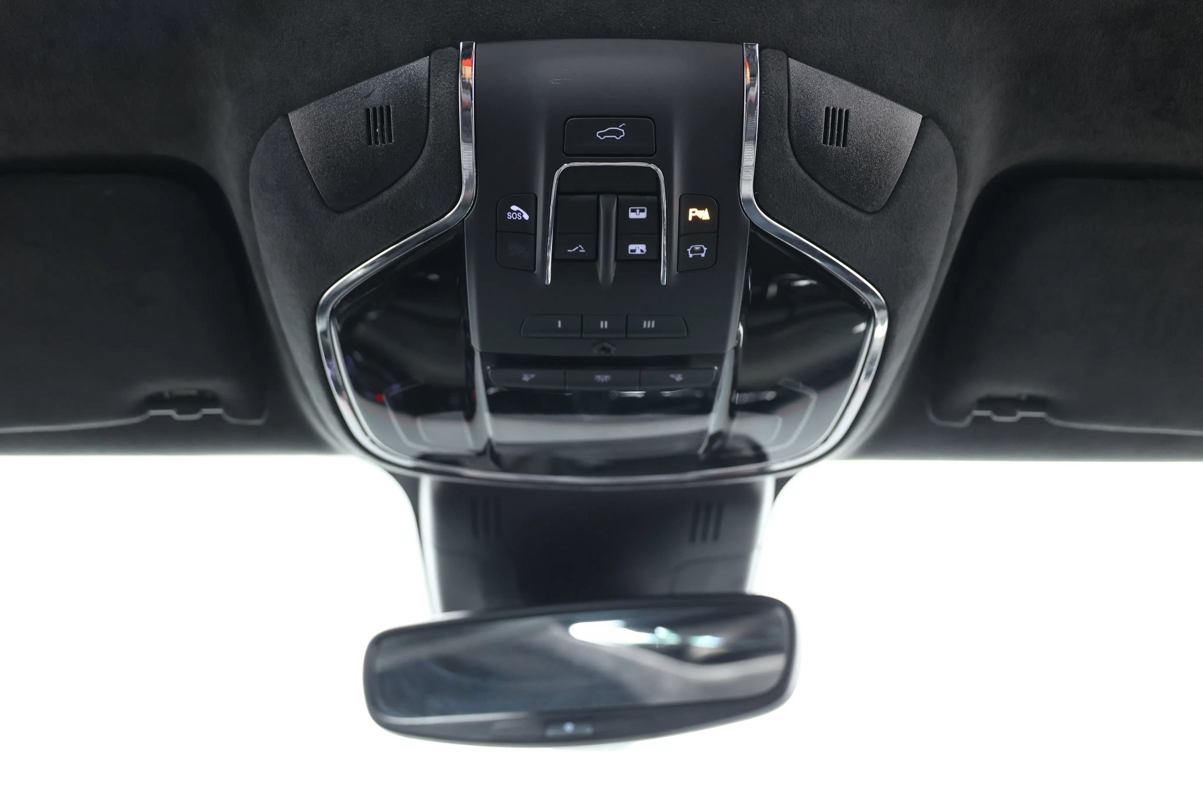 Used 2022 Maserati Quattroporte Trofeo RWD image 45