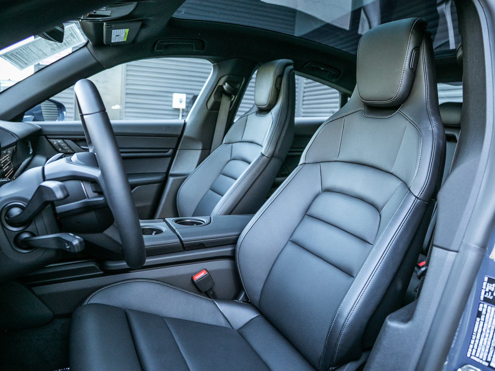 Certified 2026 Porsche Taycan AWD/4WD image 5
