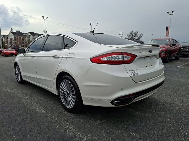 Used 2016 Ford Fusion Titanium FWD image 4