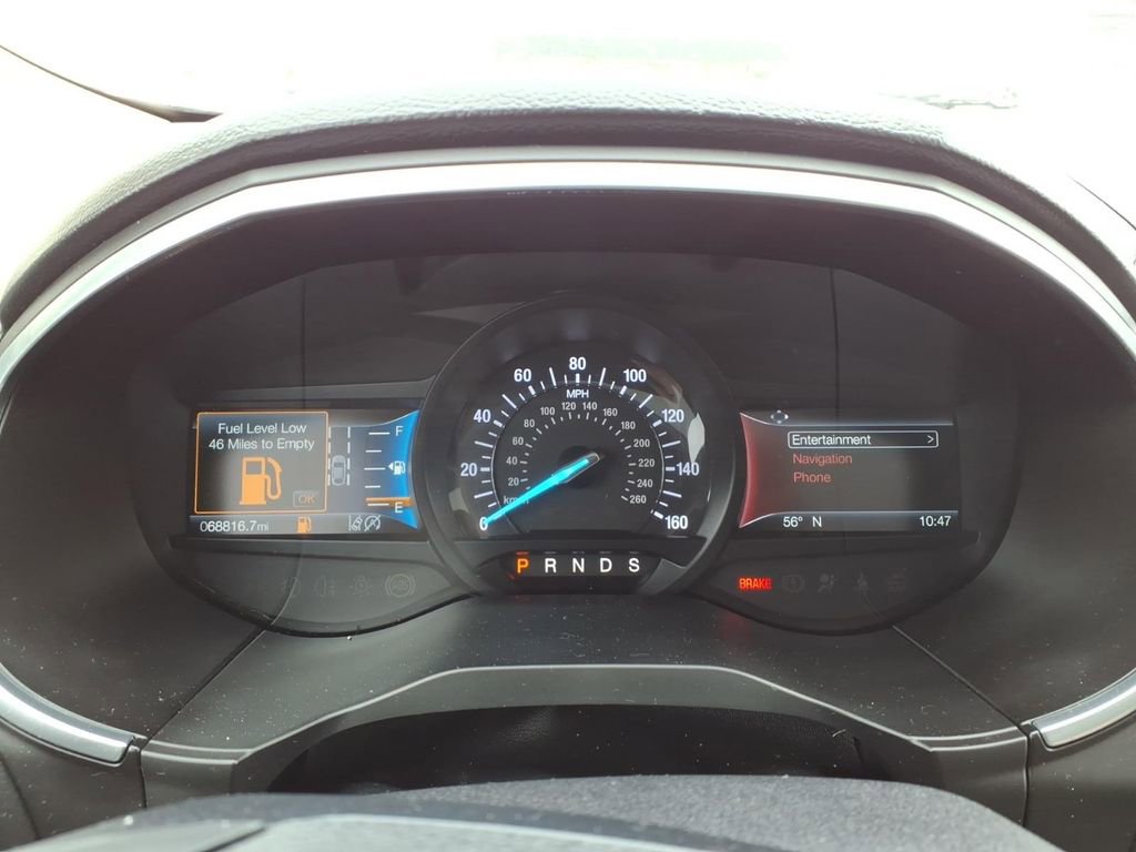 Used 2019 Ford Edge Titanium w/ Equipment Group 301A AWD/4WD image 17