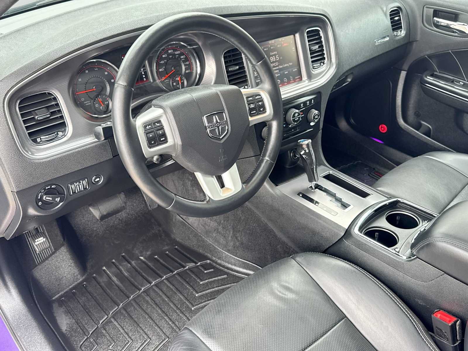 Used 2014 Dodge Charger R/T RWD video 2